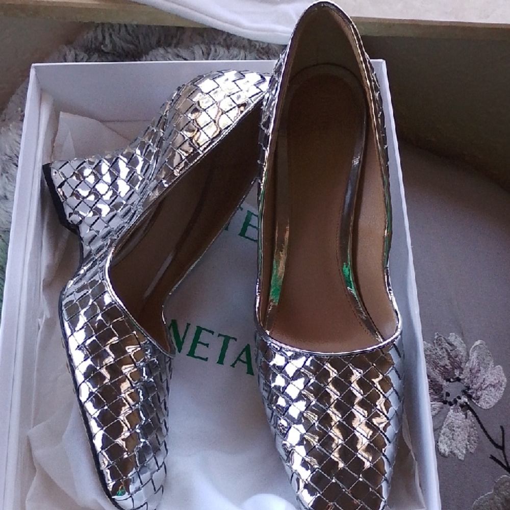 Bottega Veneta Comet Slip On Pumps